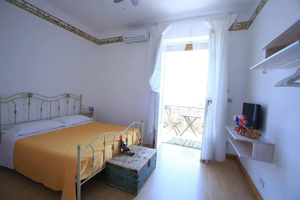Pupi Catania Etna B&B - #Viaggiosiciliano Aci Castello 3*,  Italy
